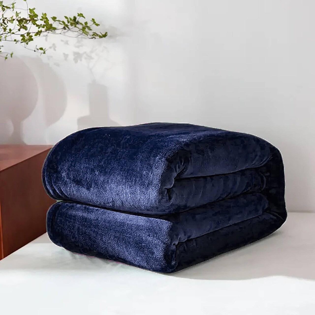 Edge Collections - Blue - Cozy Plush Throw Blanket for Comfort and Relaxation - 1 Piece